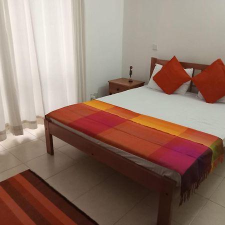 Chelsea Villa Bnb كولمبو المظهر الخارجي الصورة
