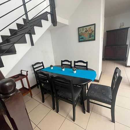 Chelsea Villa Bnb كولمبو المظهر الخارجي الصورة
