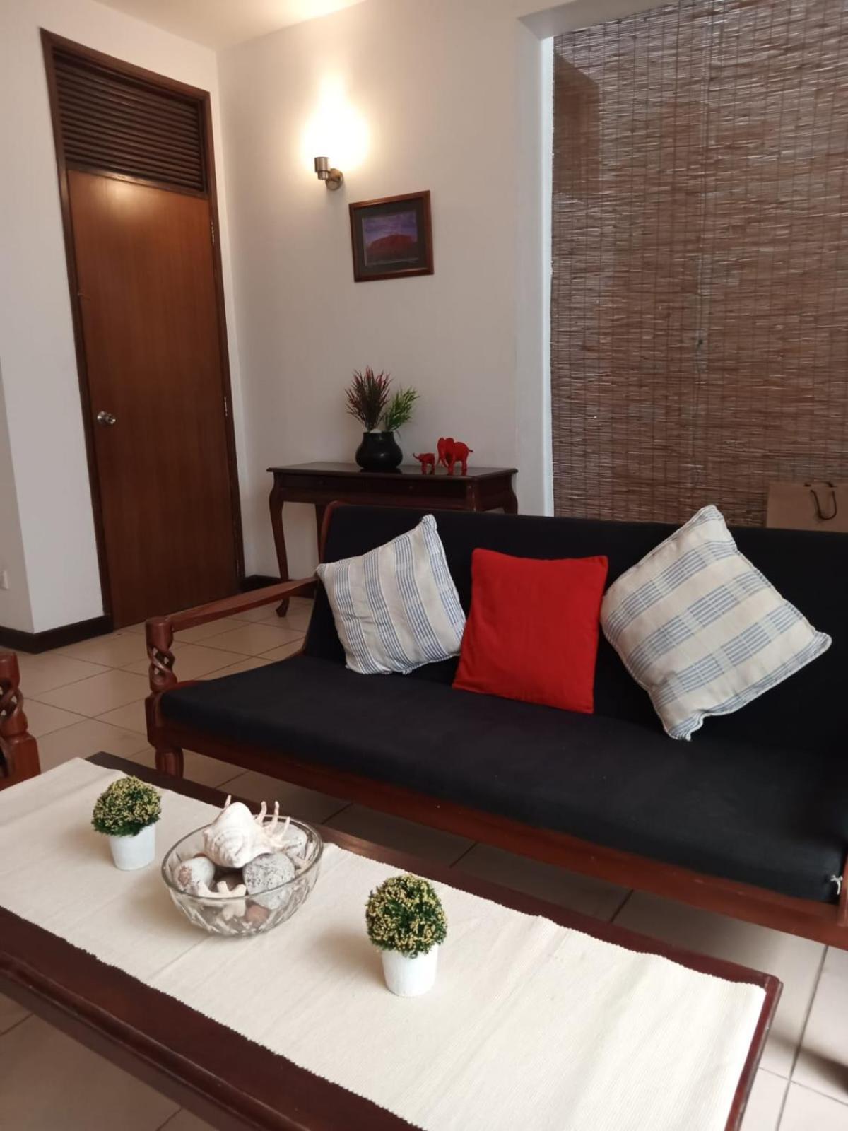 Chelsea Villa Bnb كولمبو المظهر الخارجي الصورة
